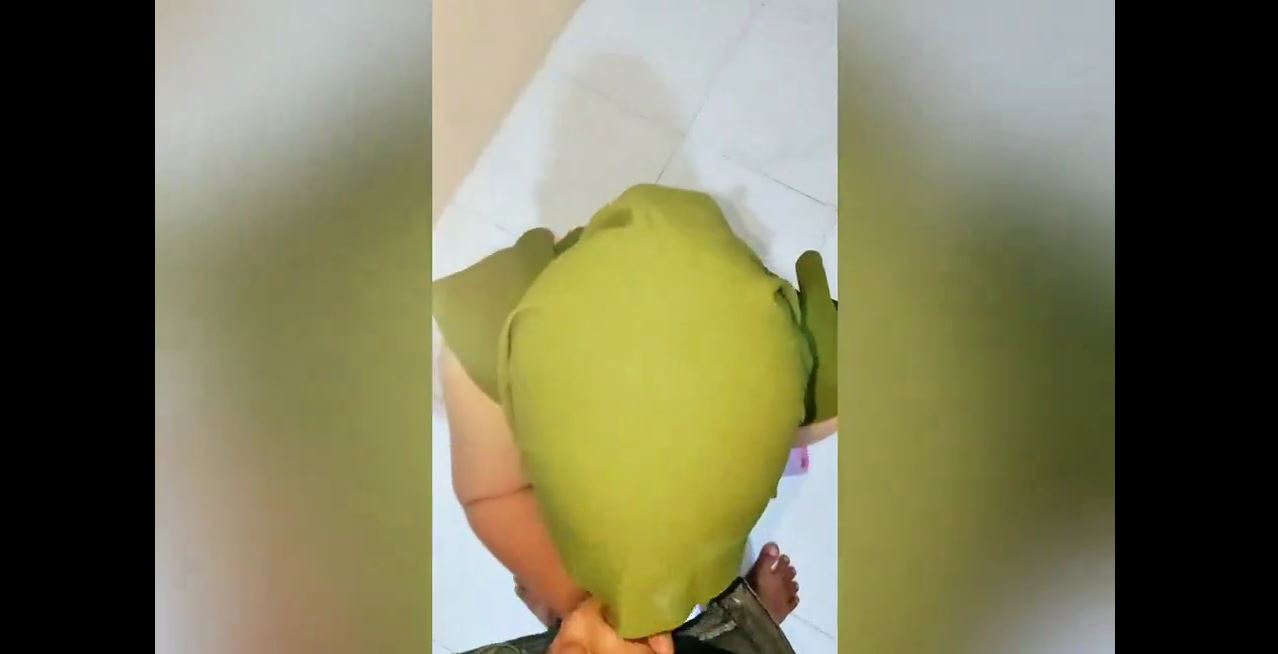 Indo Viral Binor Hijaber Keenakan Digenjot Ttangga Kos Yang Otong Nya Gede Banget